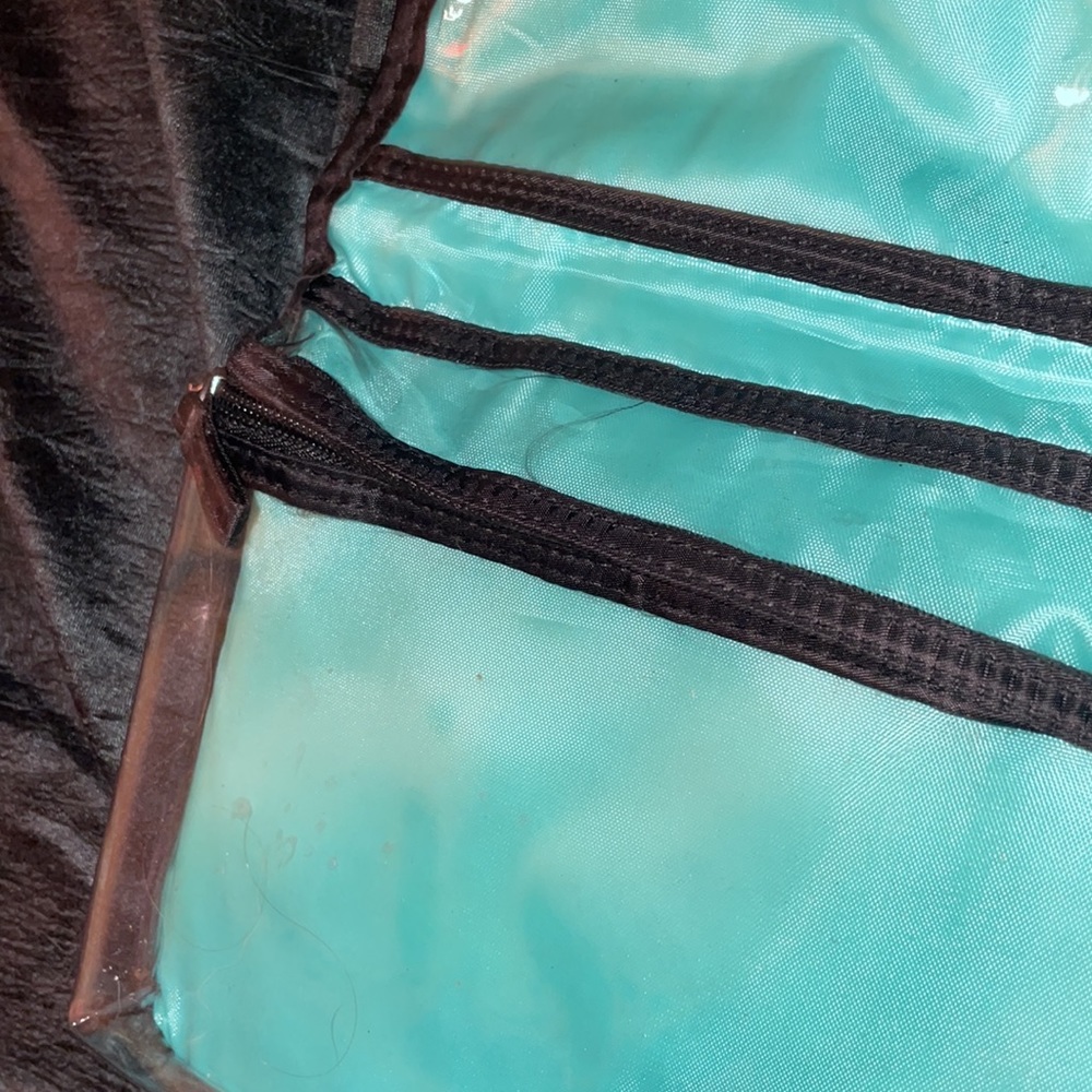 Makeup Bag - Picture 4 of 6